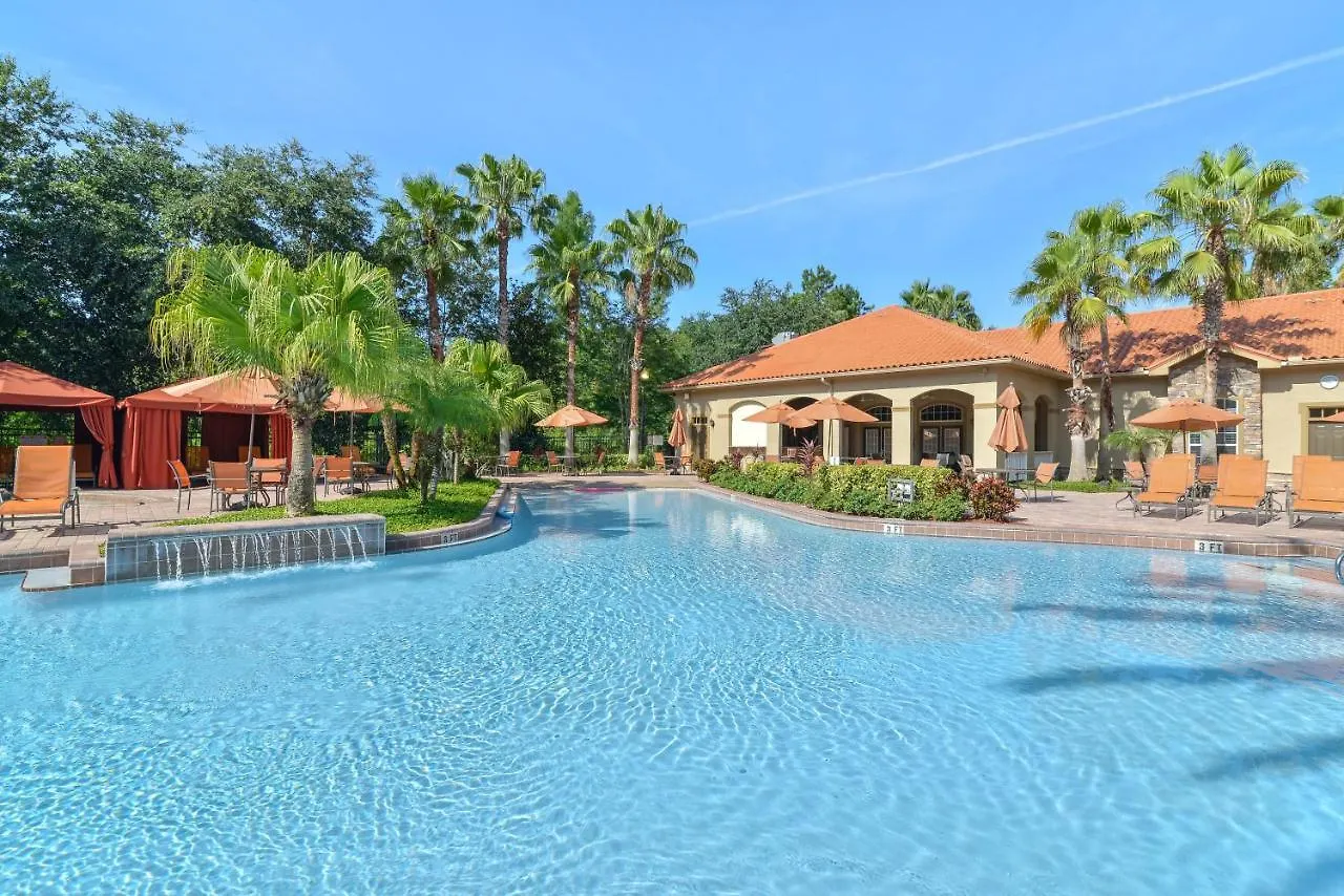 Apartment Near Disney W/ Pool-3Br/2Ba-Spacious & Cozy Condo Davenport